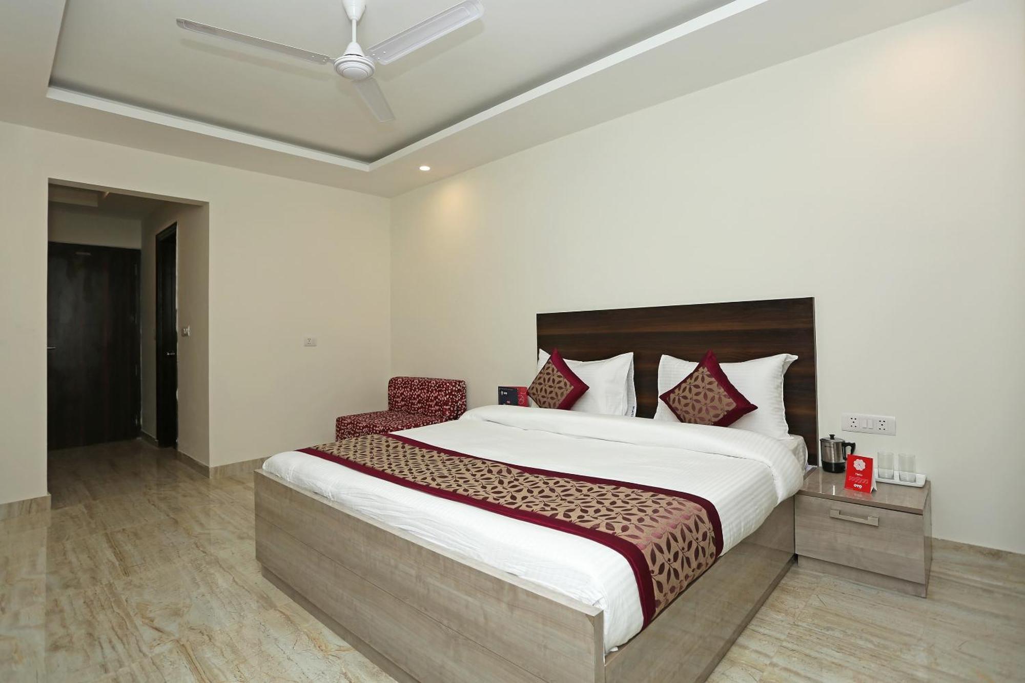 Hotel O Lakshya New Delhi Eksteriør billede