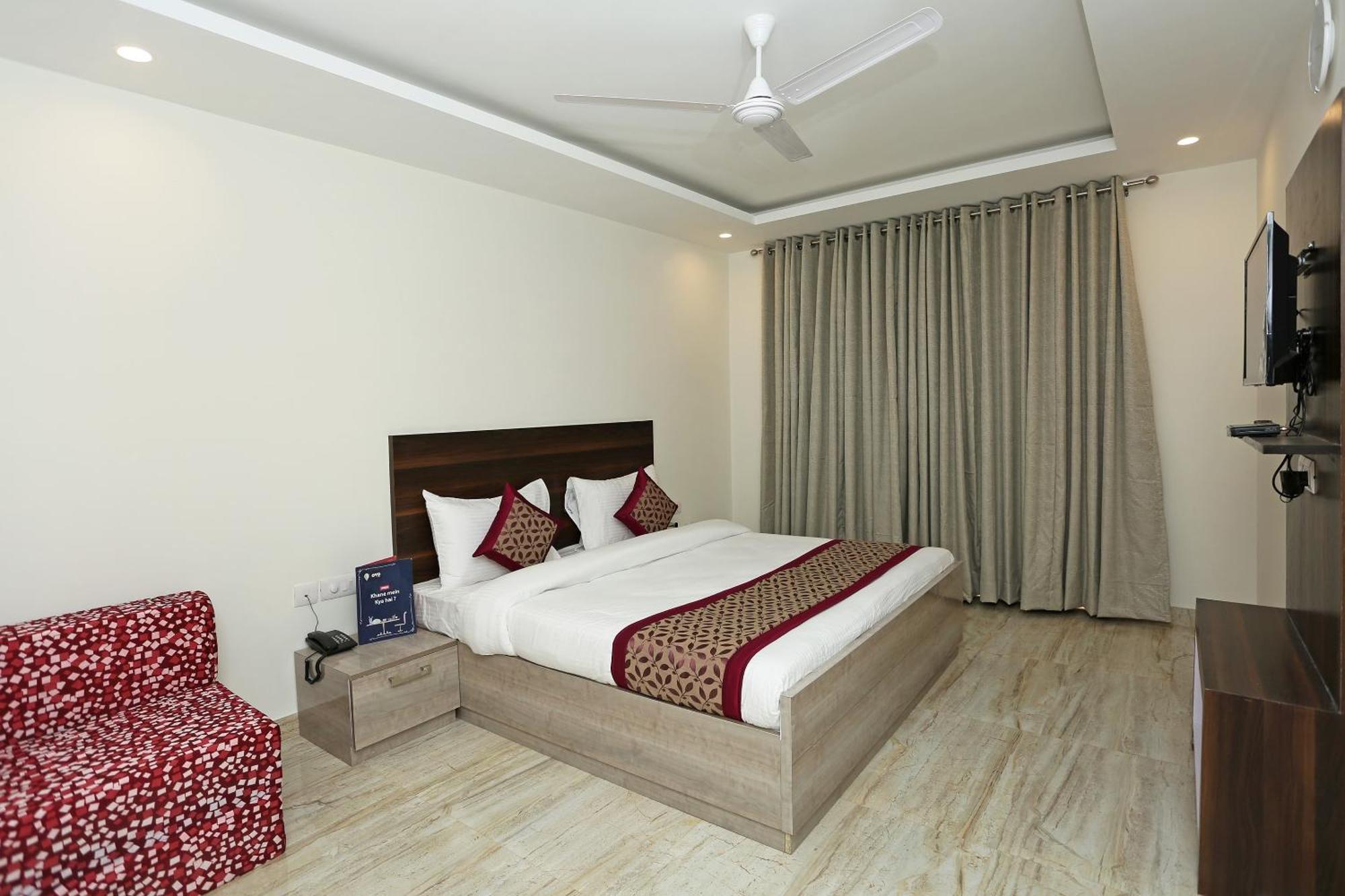Hotel O Lakshya New Delhi Eksteriør billede