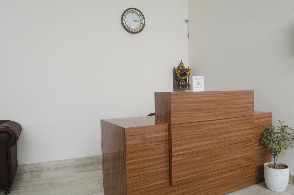 Hotel O Lakshya New Delhi Eksteriør billede